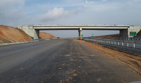 Gebze- İzmir Otoyolu Projesi Yol Şantiyesinde Kullanılan Ürünler